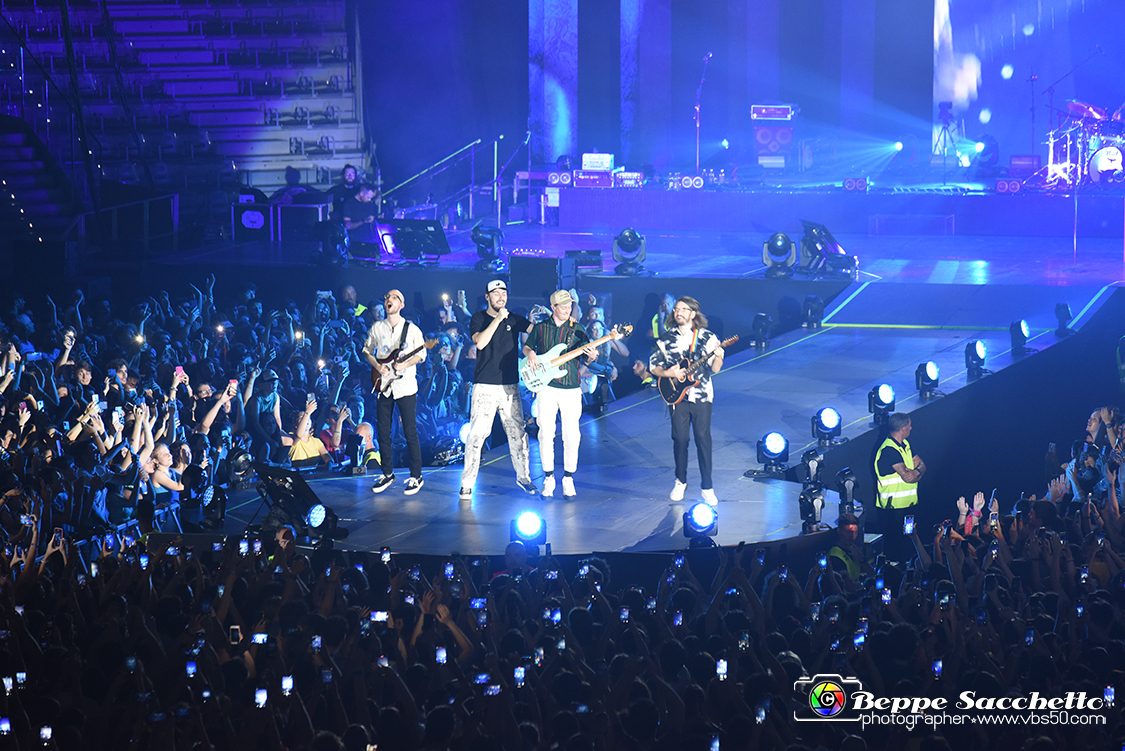 VBS_1631 - Concerto Pinguini Tattici Nucleari - Dove eravamo rimasti tour 2022.jpg